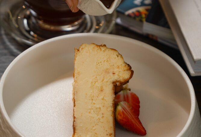 SAN SEBASTIAN CHEESE CAKE